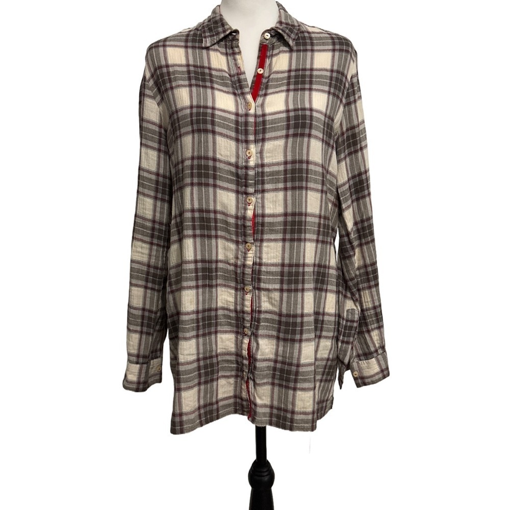 Johnny Was Workshop Silk Back Button Down Top. Size Small